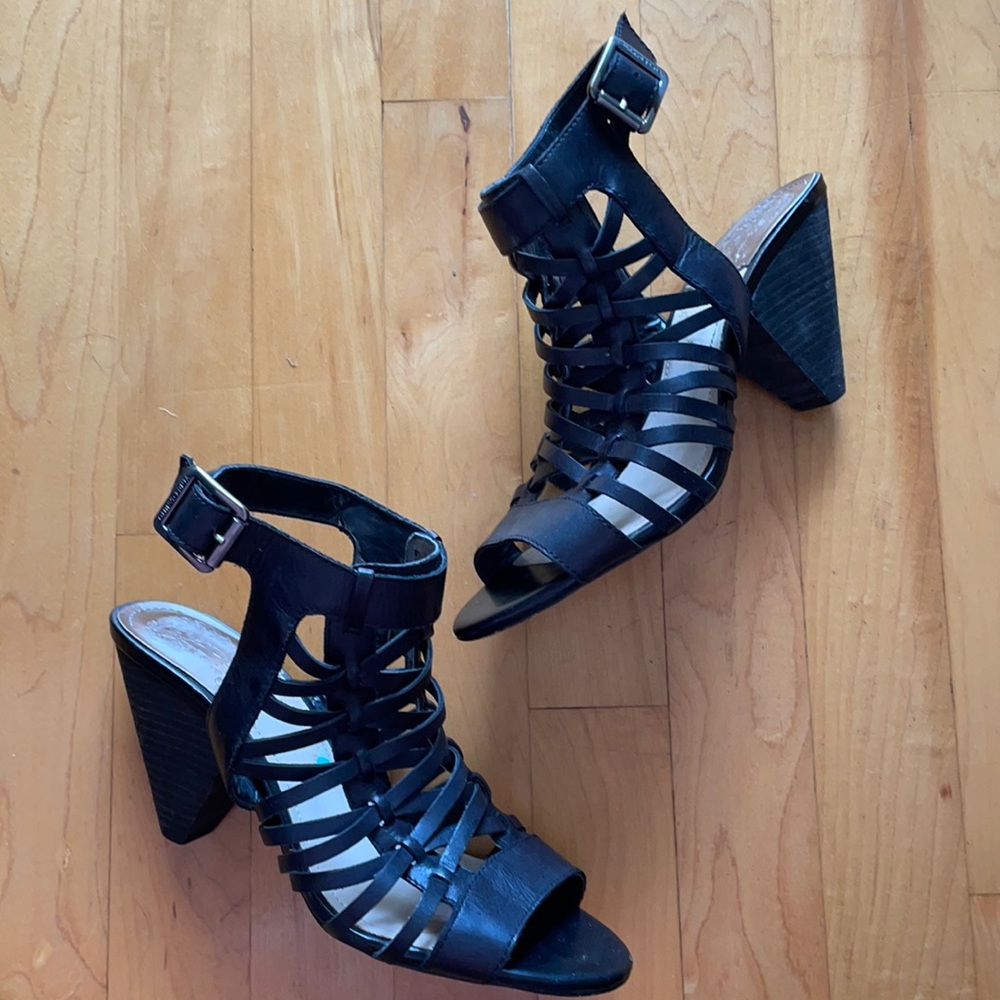 Vince Camuto Black Leather Cage Sandal Size 7.5